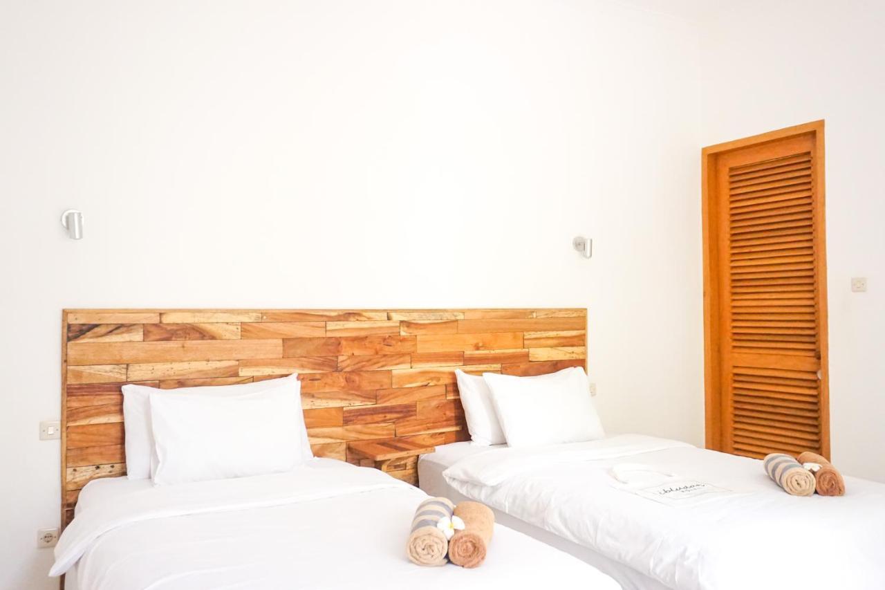 Ibludan Hotel Senggigi Exterior foto
