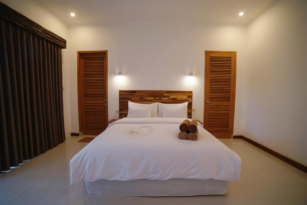 Ibludan Hotel Senggigi Exterior foto